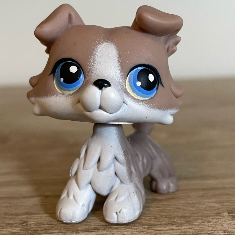 2005 Littlest Pet Shop Grey Collie #67